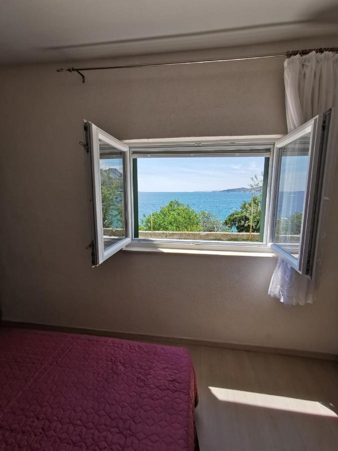 Apartment Nera 奥米什 外观 照片